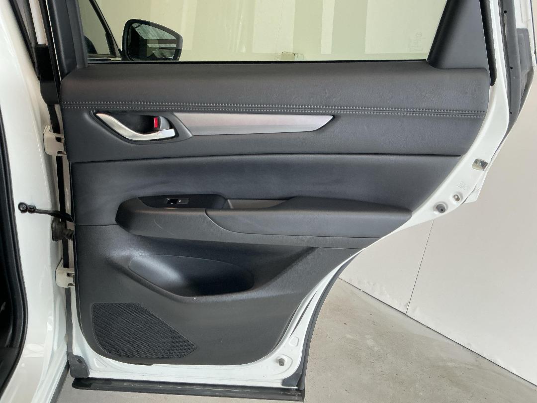 Photo '19' of Mazda CX-5