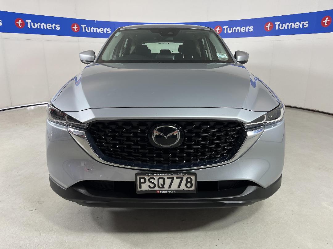 Photo '2' of Mazda CX-5