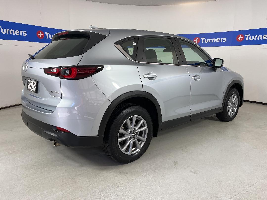 Photo '7' of Mazda CX-5