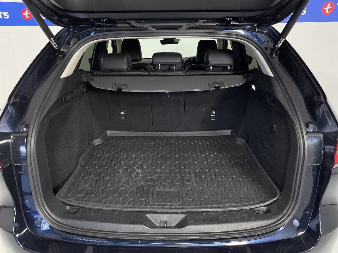 Photo '14' of Mazda CX-60 Photo '14' of Mazda CX-60