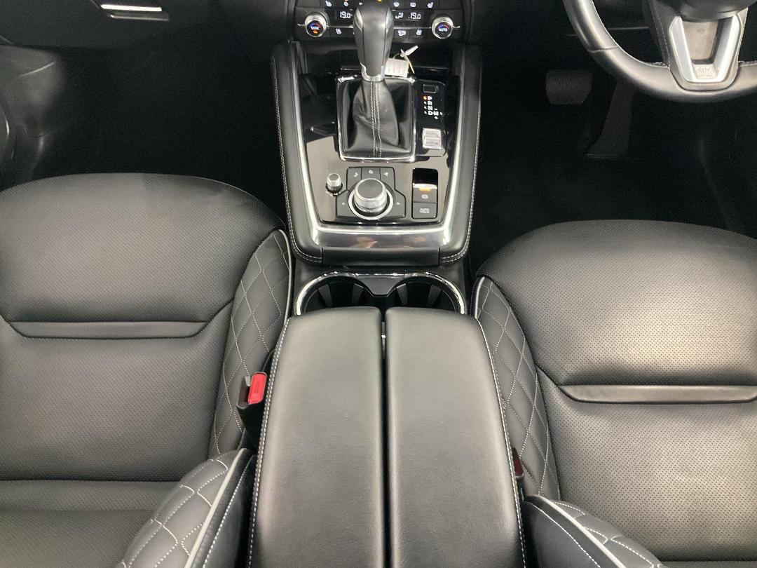 Photo '18' of Mazda CX-8 Photo '18' of Mazda CX-8