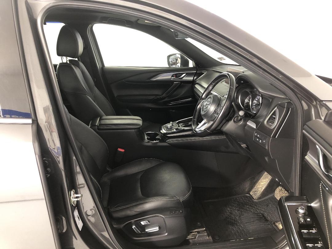 Photo '16' of Mazda CX-9