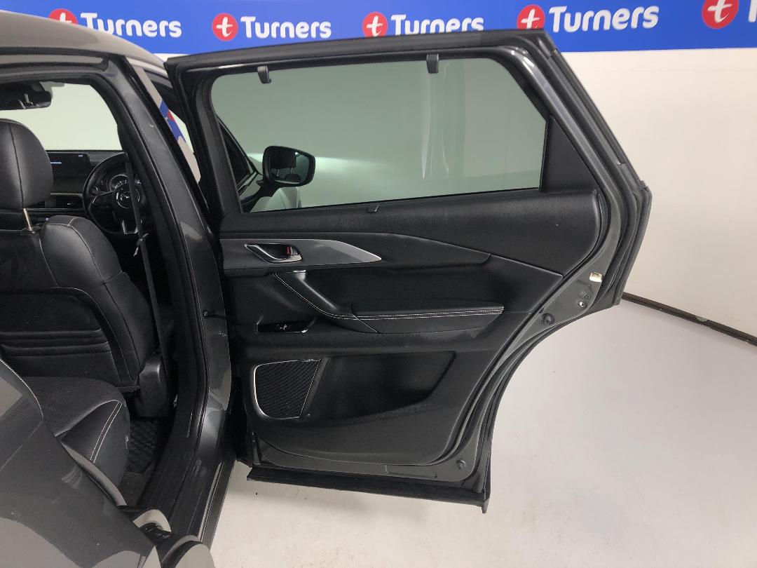 Photo '19' of Mazda CX-9