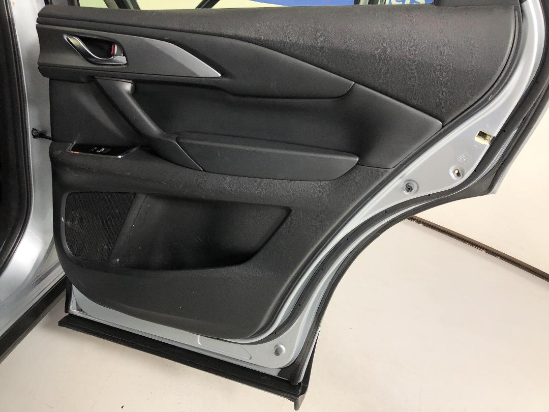 Photo '19' of Mazda CX-9 Photo '19' of Mazda CX-9