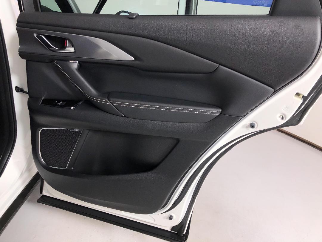 Photo '19' of Mazda CX-9 Photo '19' of Mazda CX-9