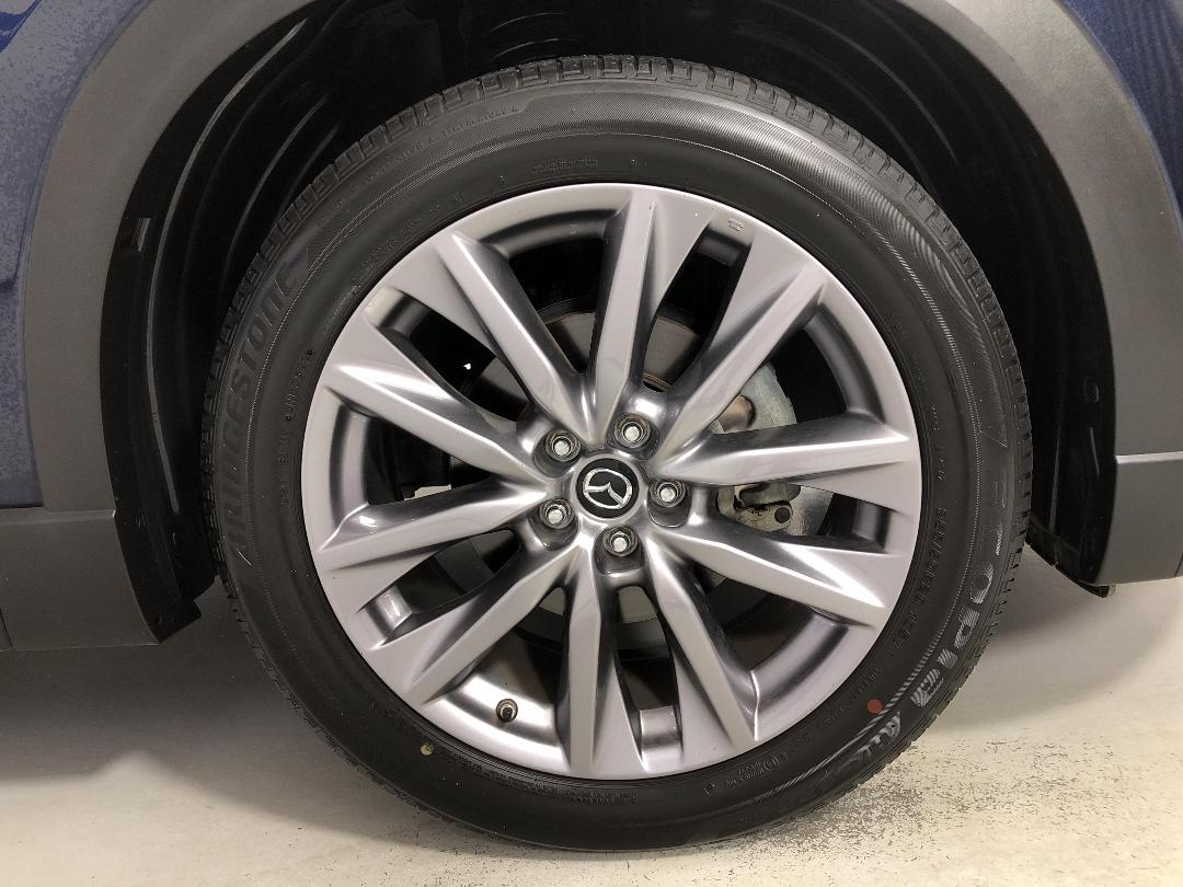 Photo '9' of Mazda CX-9 Photo '9' of Mazda CX-9