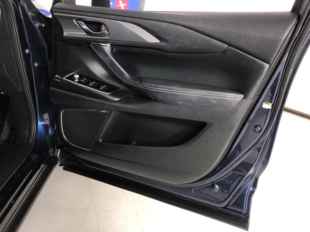 Photo '15' of Mazda CX-9 Photo '15' of Mazda CX-9