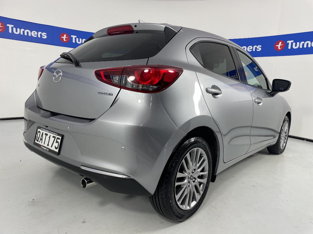 Photo '7' of Mazda Mazda2 Photo '7' of Mazda Mazda2