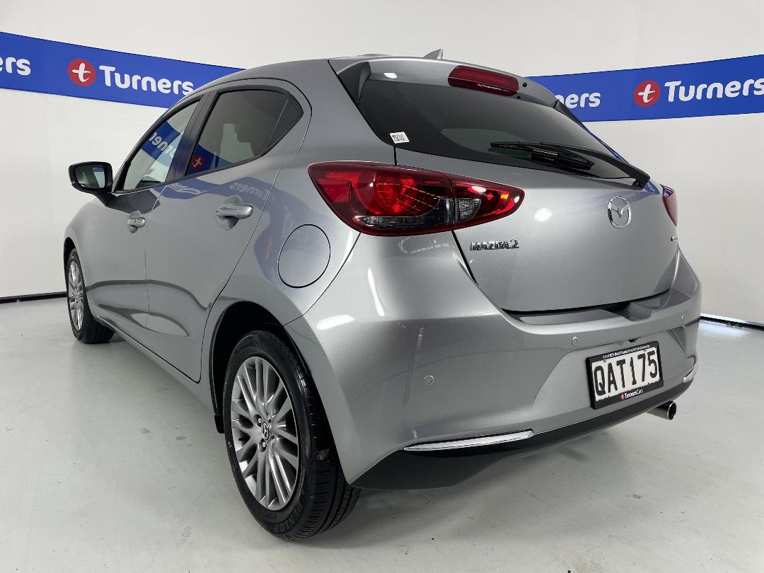 Photo '5' of Mazda Mazda2 Photo '5' of Mazda Mazda2