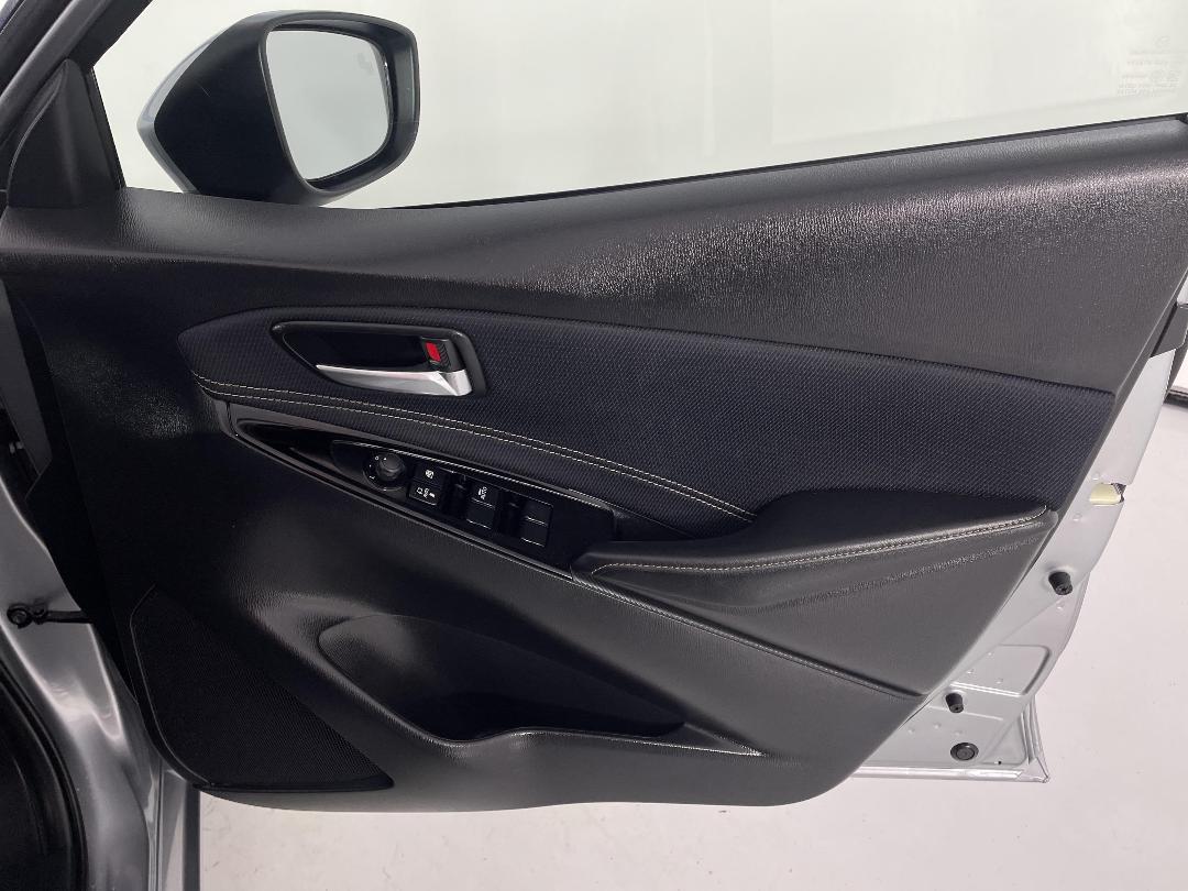 Photo '15' of Mazda Mazda2 Photo '15' of Mazda Mazda2