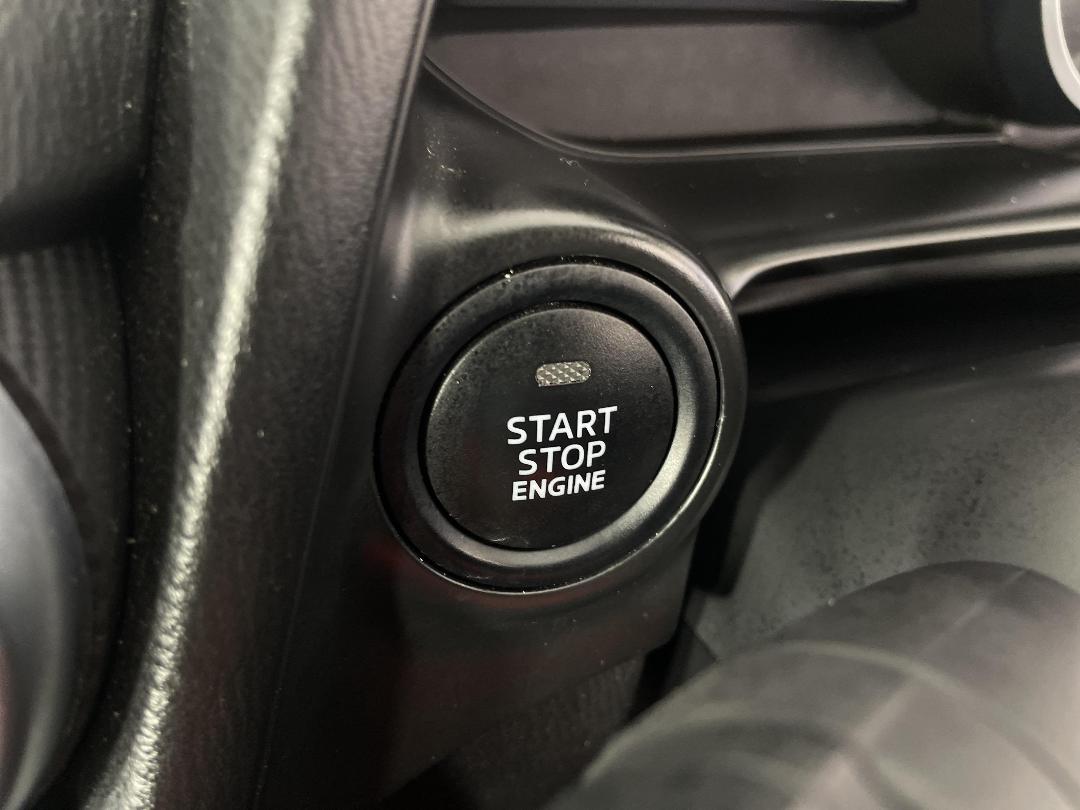 Photo '28' of Mazda Mazda2 Photo '28' of Mazda Mazda2