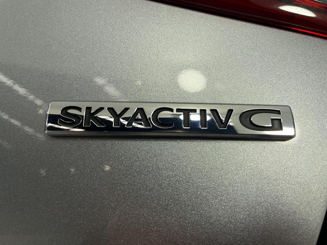 Photo '30' of Mazda Mazda2 Photo '30' of Mazda Mazda2