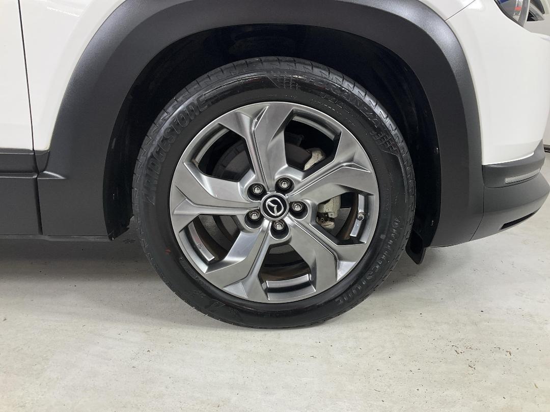 Photo '9' of Mazda MX-30