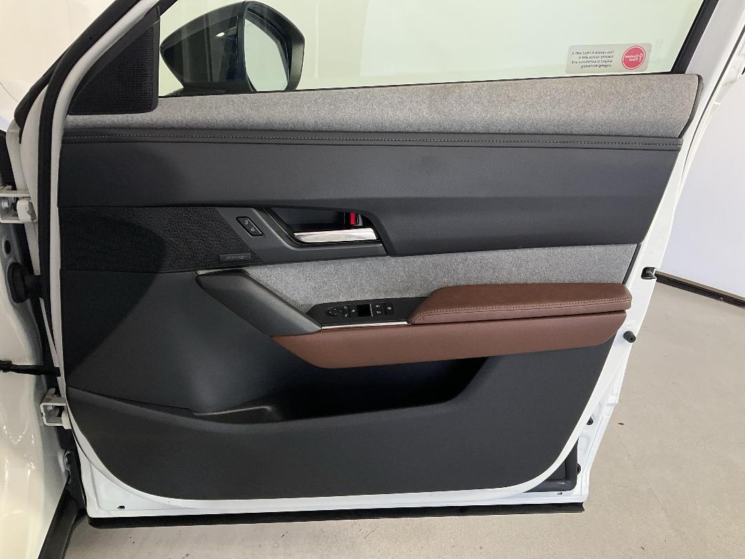 Photo '15' of Mazda MX-30