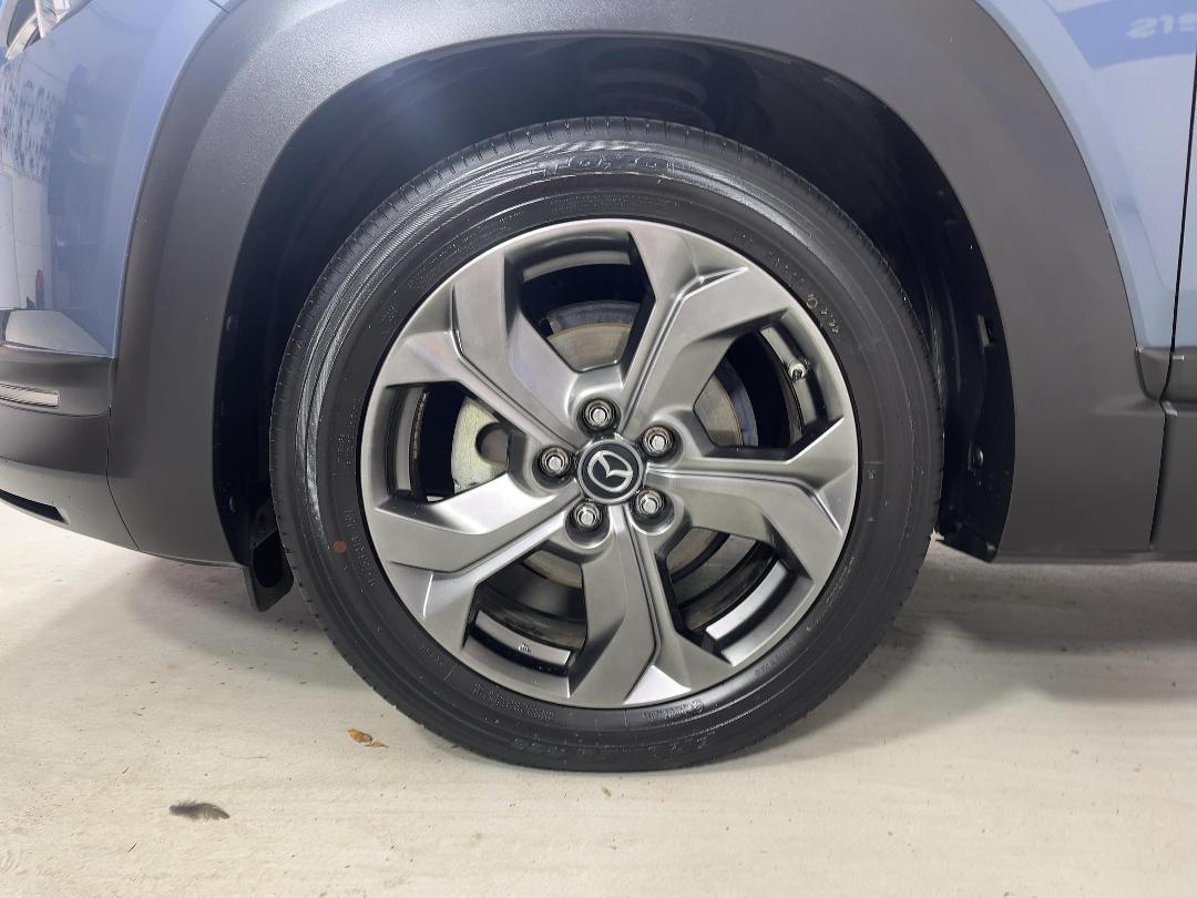 Photo '10' of Mazda MX-30