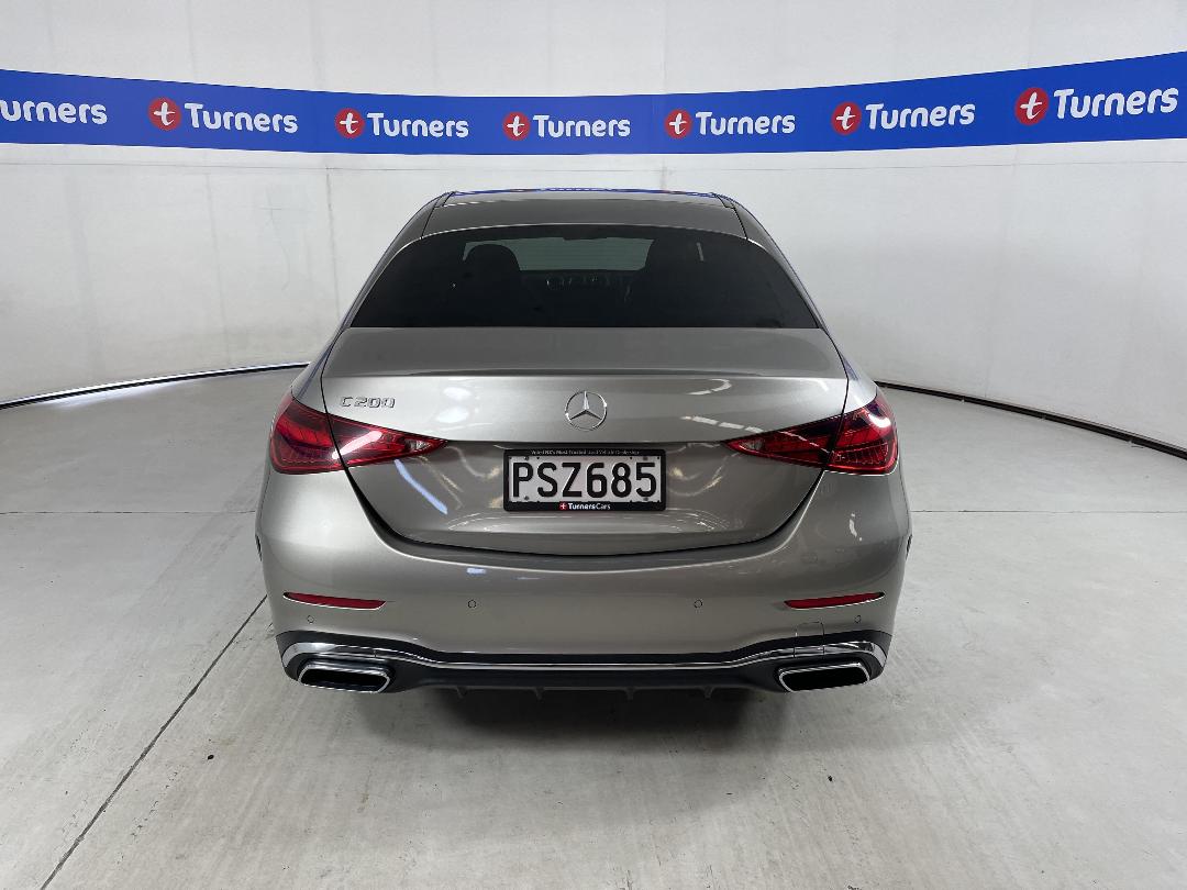 Photo '6' of Mercedes-Benz C-Class