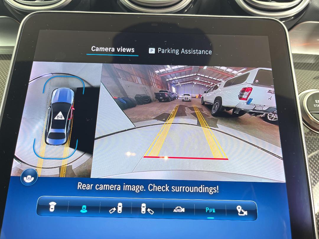 Photo '27' of Mercedes-Benz C-Class