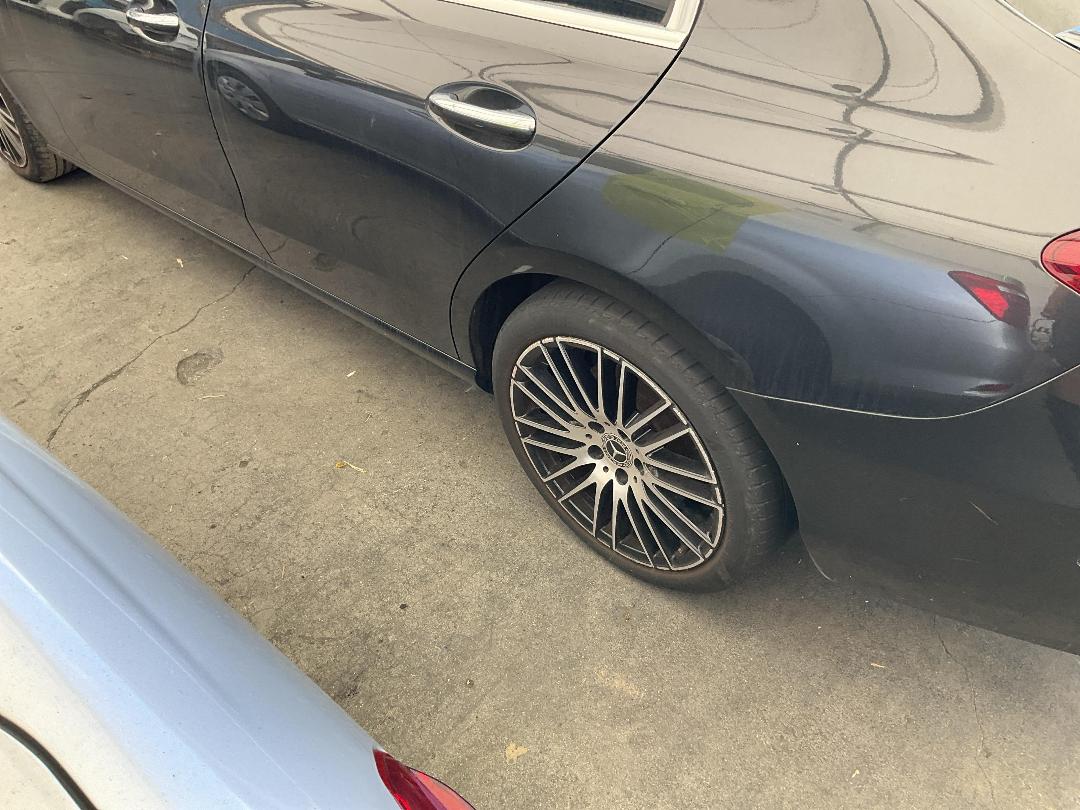 Photo '12' of Mercedes-Benz C-Class C 200 Edition C Photo '12' of Mercedes-Benz C-Class C 200 Edition C