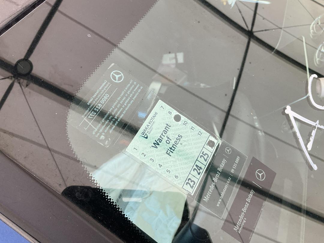 Photo '23' of Mercedes-Benz C-Class C 200 Edition C Photo '23' of Mercedes-Benz C-Class C 200 Edition C