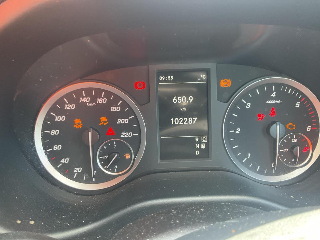 Photo '6' of Mercedes-Benz Vito 116 Crew CAB LWB EC Photo '6' of Mercedes-Benz Vito 116 Crew CAB LWB EC