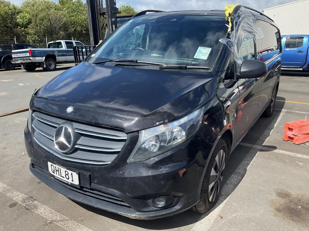Photo '2' of Mercedes-Benz Vito 116 Crew CAB LWB EC Photo '2' of Mercedes-Benz Vito 116 Crew CAB LWB EC