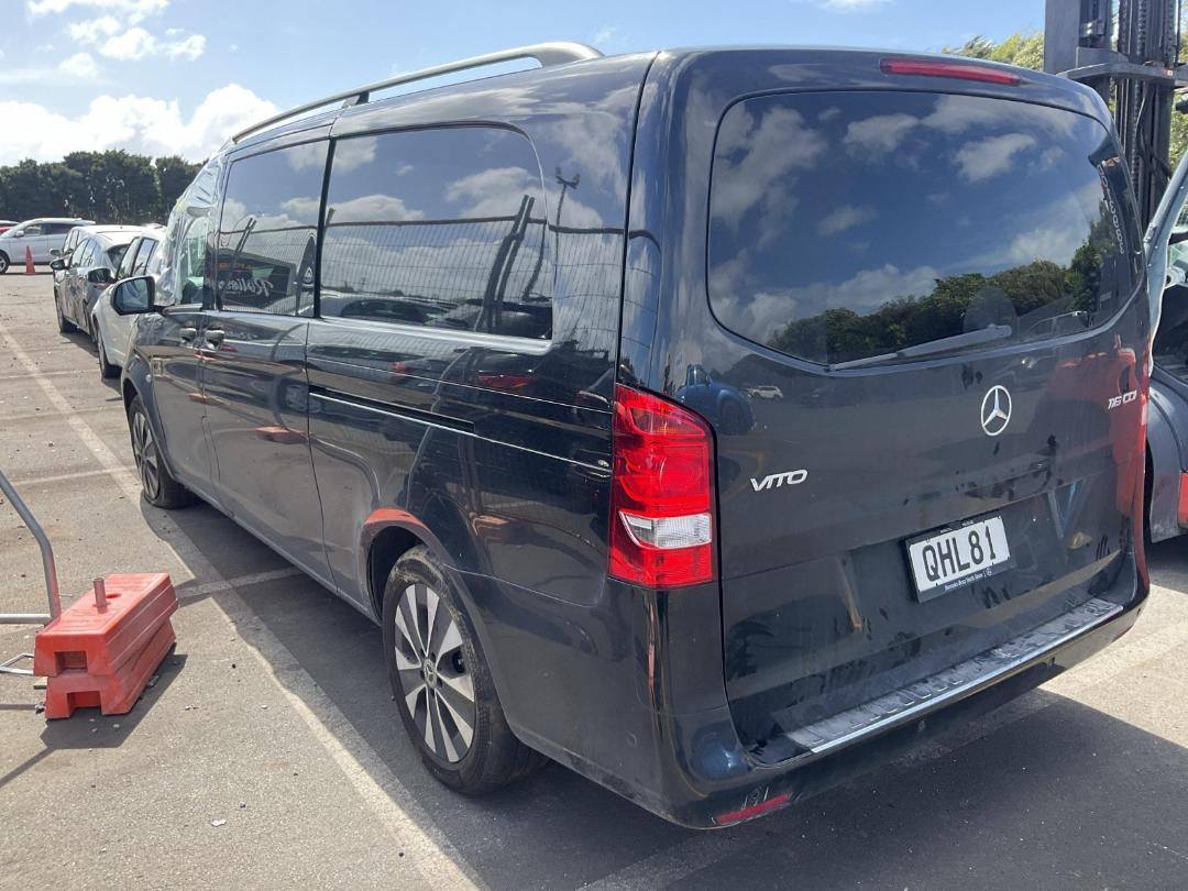 Photo '3' of Mercedes-Benz Vito 116 Crew CAB LWB EC Photo '3' of Mercedes-Benz Vito 116 Crew CAB LWB EC