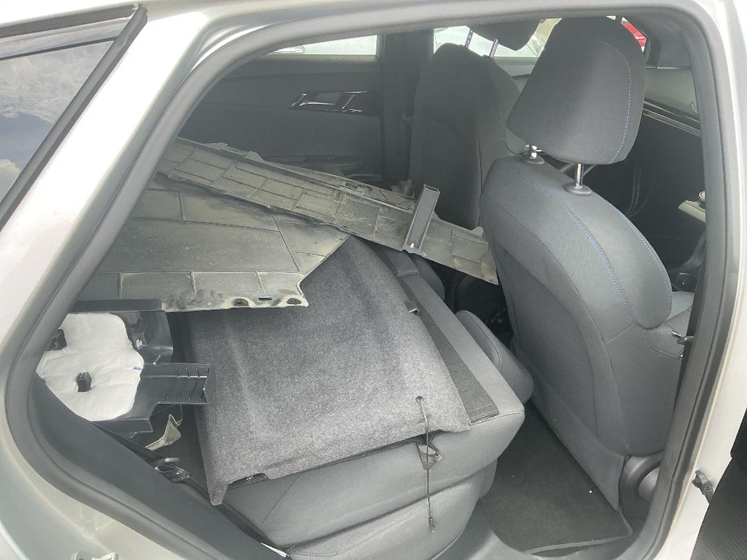 Photo '17' of MG 4 Excite Photo '17' of MG 4 Excite