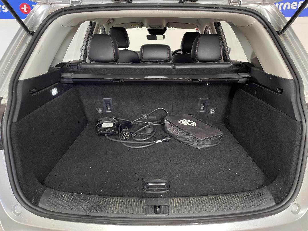 Photo '14' of MG HS Photo '14' of MG HS