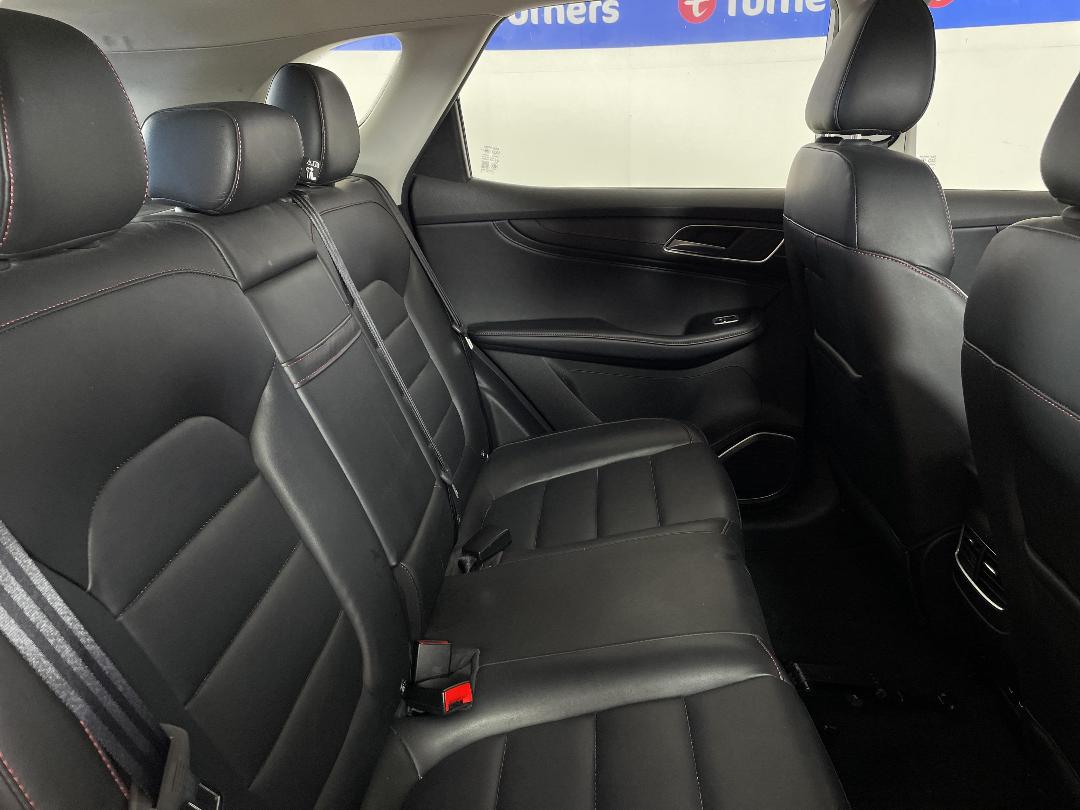 Photo '20' of MG HS Photo '20' of MG HS