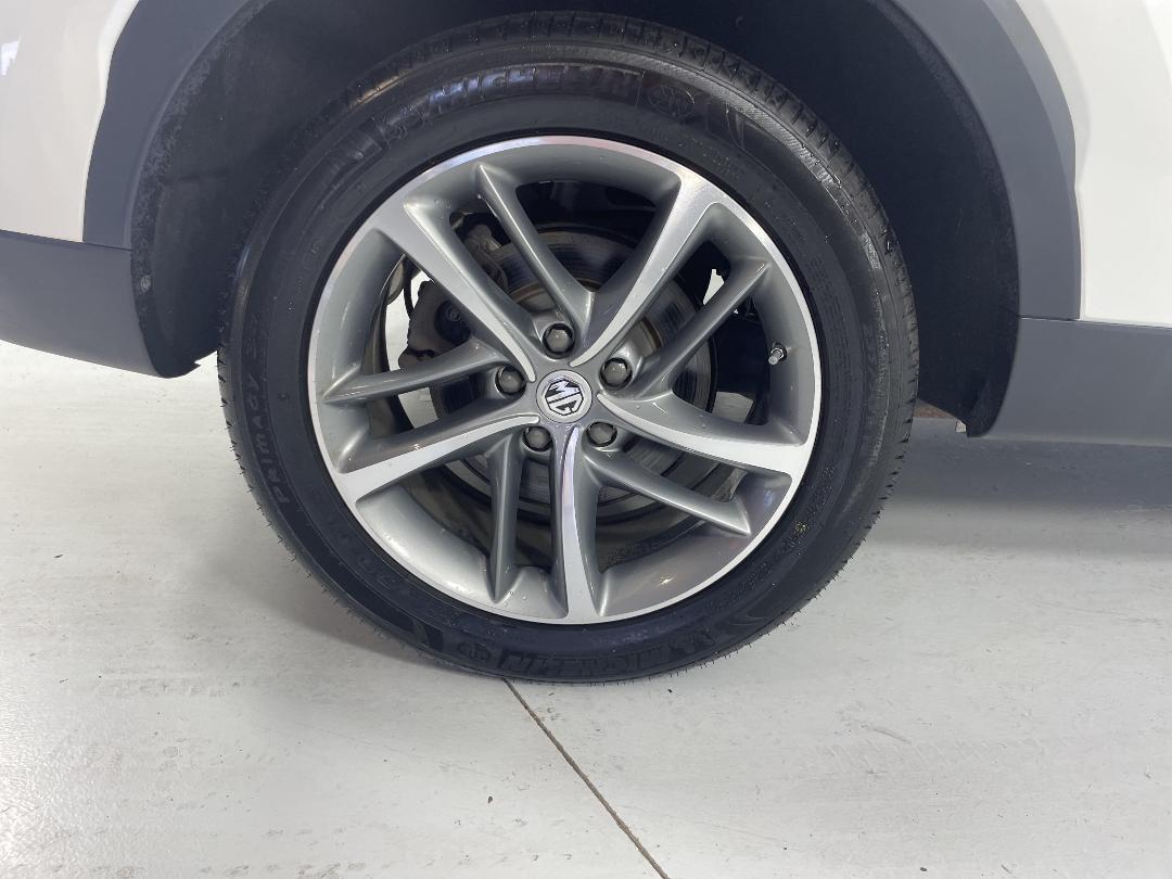 Photo '12' of MG HS Photo '12' of MG HS