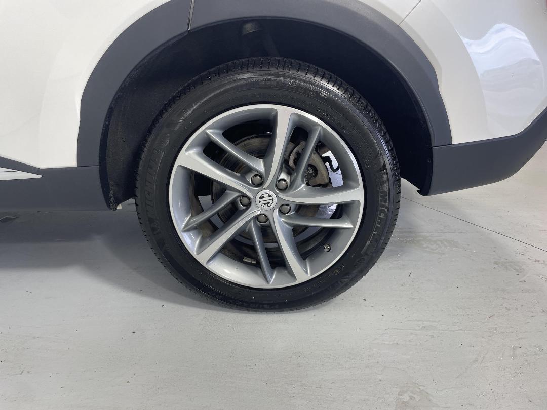 Photo '11' of MG HS Photo '11' of MG HS