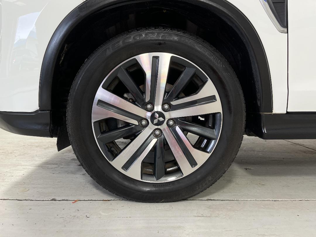 Photo '10' of Mitsubishi ASX