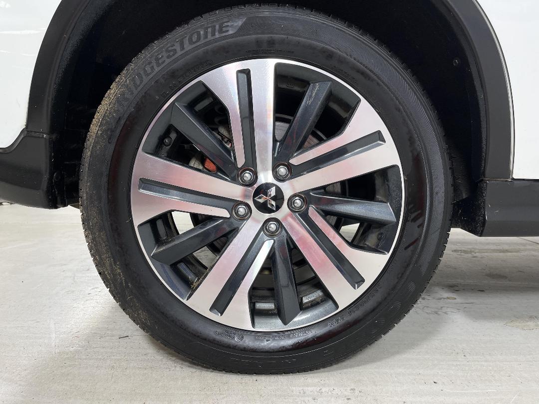 Photo '12' of Mitsubishi ASX