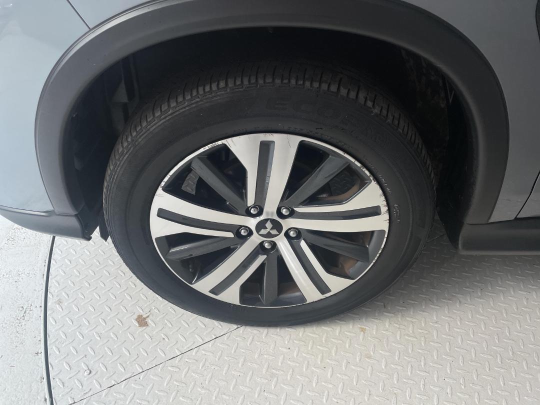 Photo '10' of Mitsubishi ASX