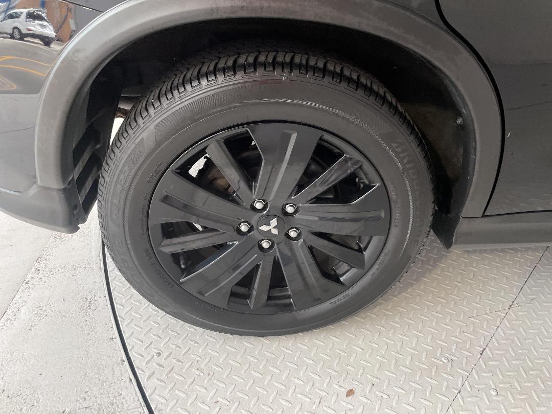 Photo '12' of Mitsubishi ASX