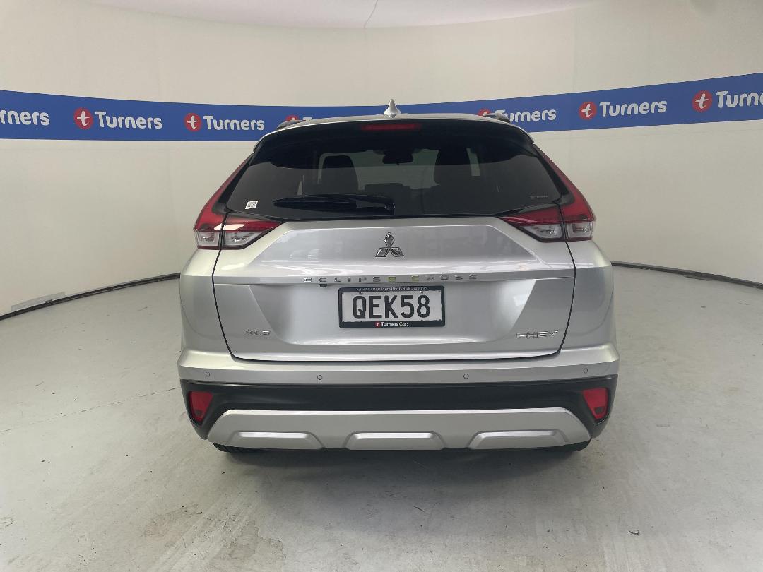 Photo '6' of Mitsubishi Eclipse Cross