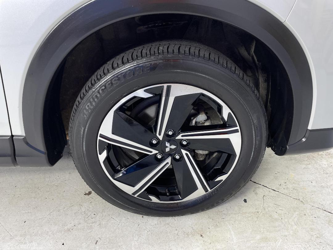 Photo '9' of Mitsubishi Eclipse Cross