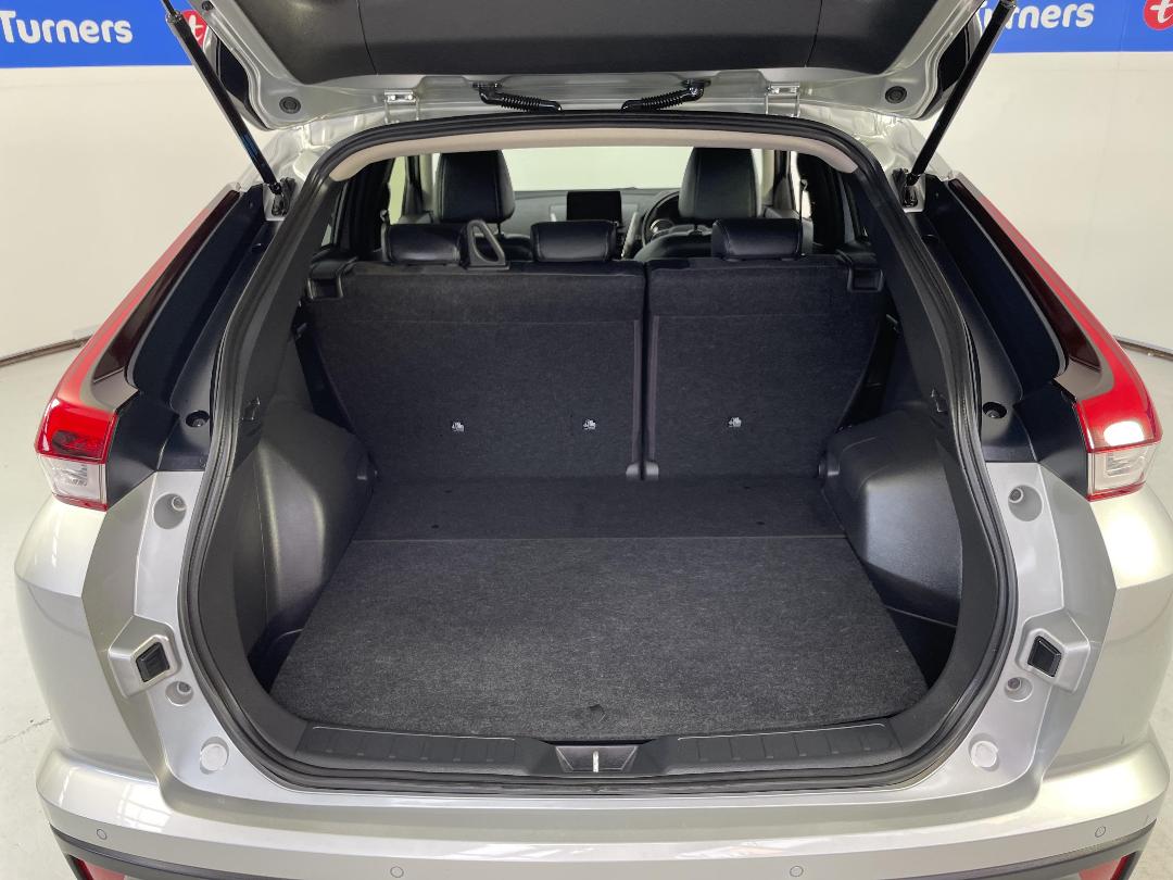 Photo '14' of Mitsubishi Eclipse Cross