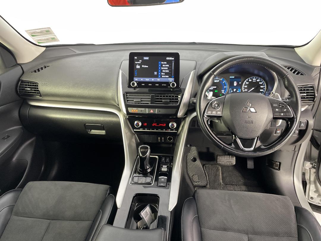 Photo '17' of Mitsubishi Eclipse Cross