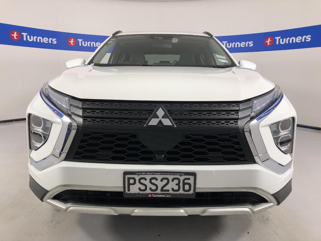 Photo '2' of Mitsubishi Eclipse Cross Photo '2' of Mitsubishi Eclipse Cross