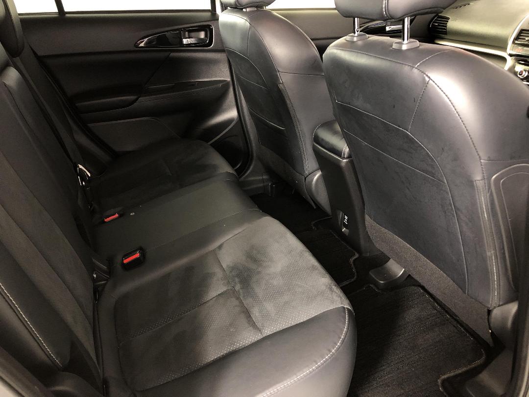 Photo '20' of Mitsubishi Eclipse Cross Photo '20' of Mitsubishi Eclipse Cross