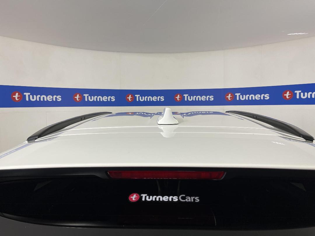 Photo '30' of Mitsubishi Eclipse Cross