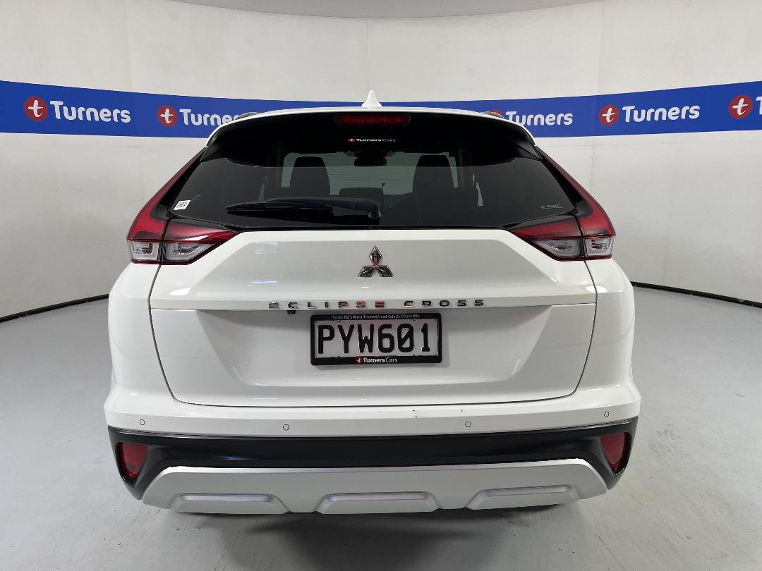 Photo '6' of Mitsubishi Eclipse Cross