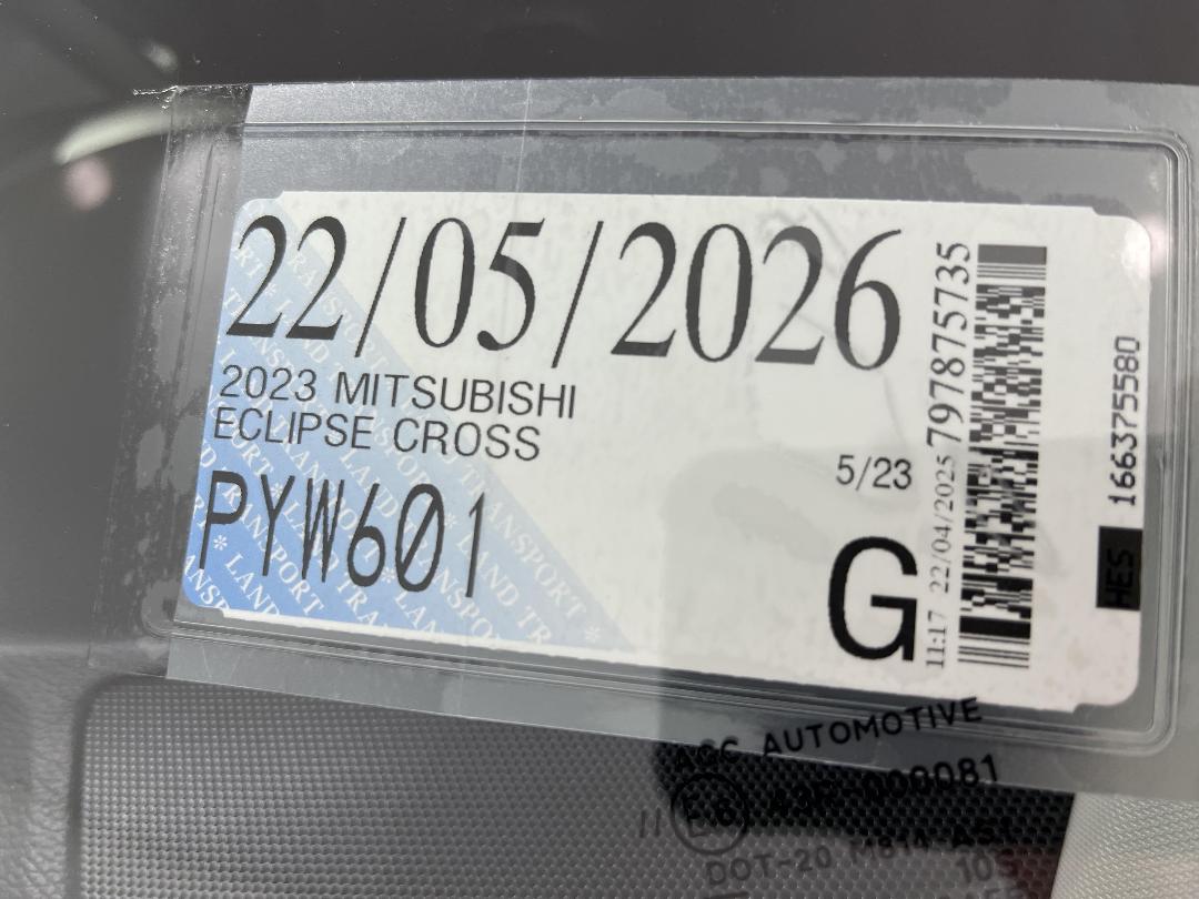 Photo '24' of Mitsubishi Eclipse Cross