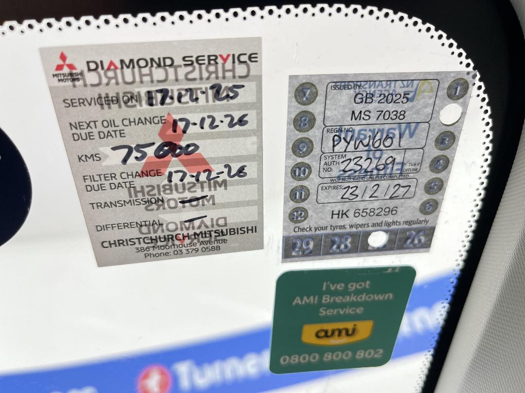 Photo '23' of Mitsubishi Eclipse Cross