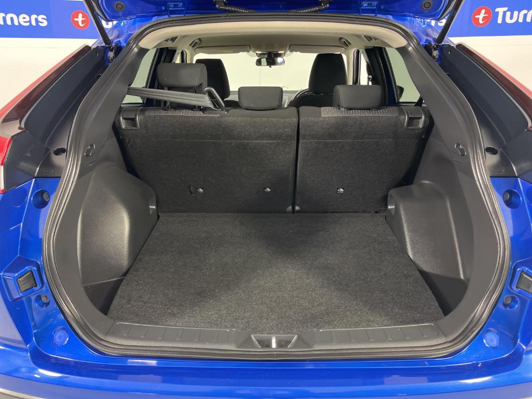 Photo '14' of Mitsubishi Eclipse Cross