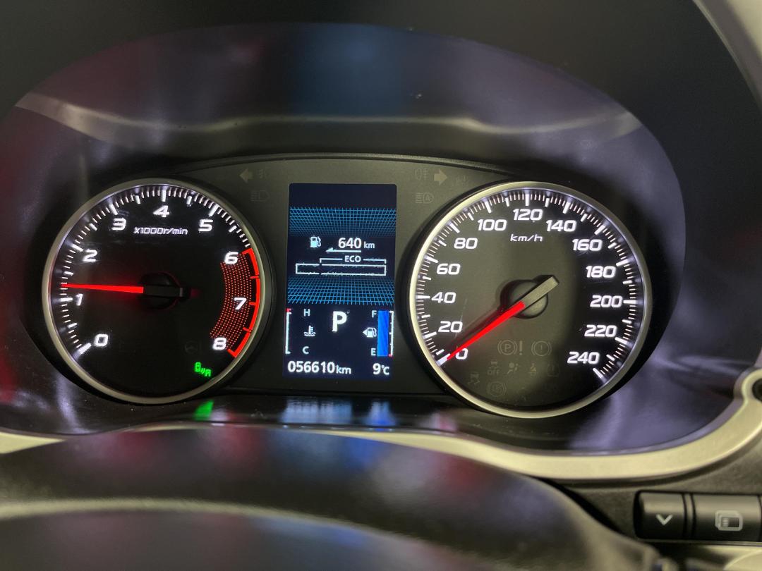 Photo '21' of Mitsubishi Eclipse Cross