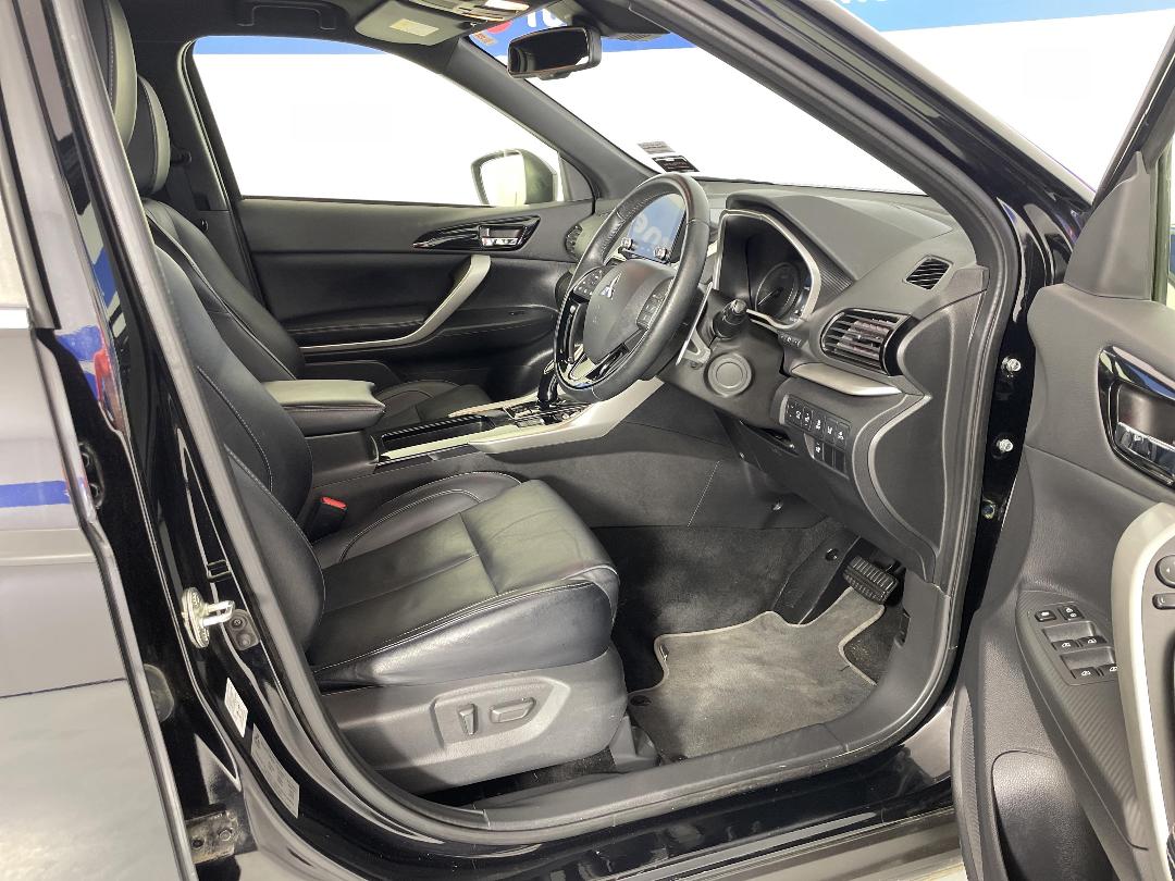 Photo '16' of Mitsubishi Eclipse Cross Photo '16' of Mitsubishi Eclipse Cross