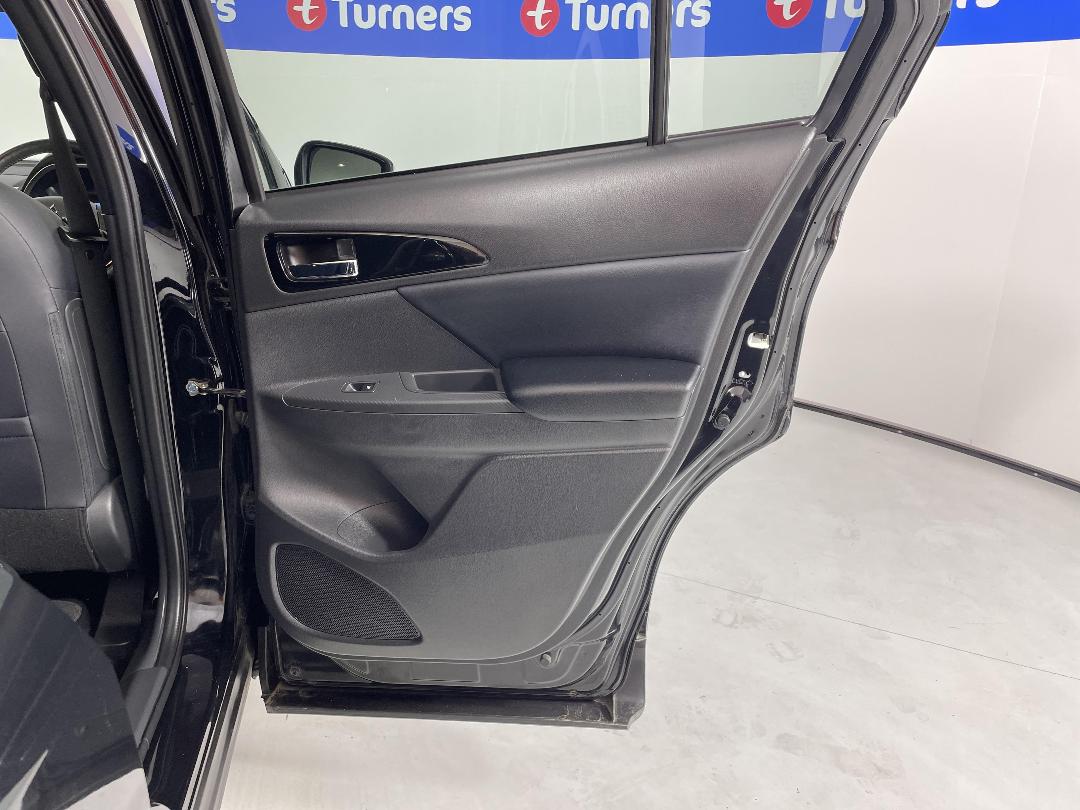 Photo '19' of Mitsubishi Eclipse Cross Photo '19' of Mitsubishi Eclipse Cross