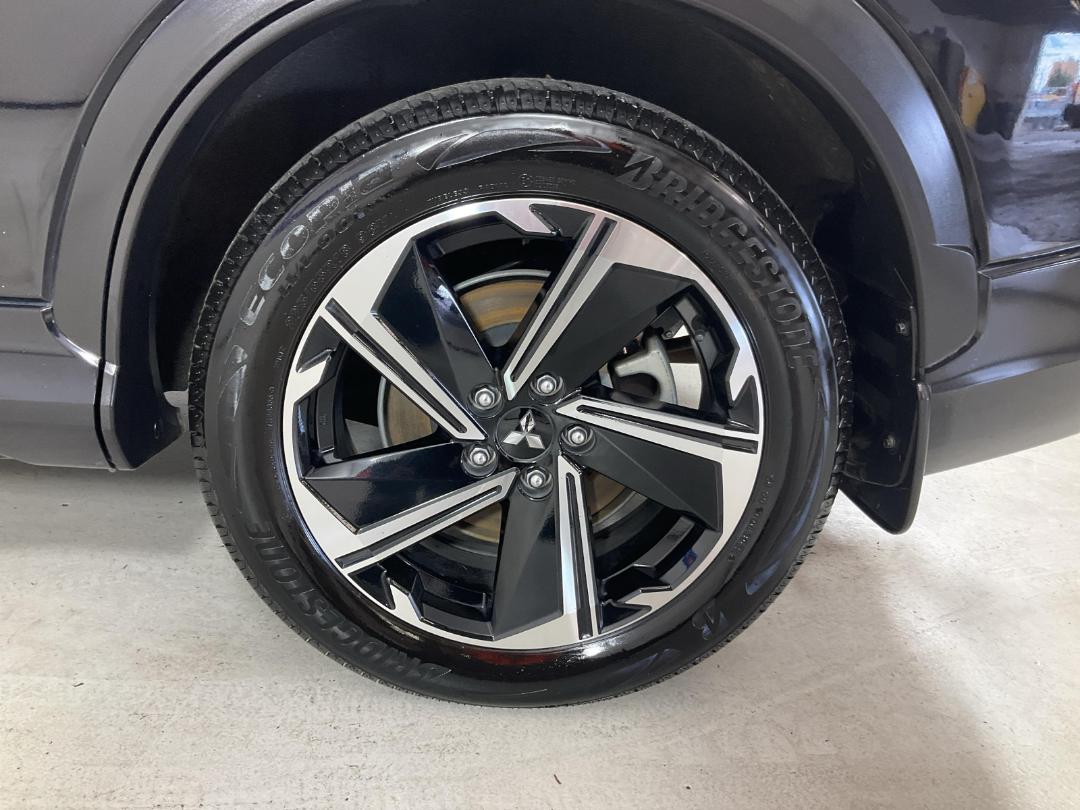 Photo '11' of Mitsubishi Eclipse Cross Photo '11' of Mitsubishi Eclipse Cross